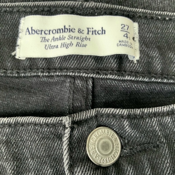 ABERCROMBIE & FITCH Jeans Ankle Straight Ultra High Rise Faded Black Size 27S - Picture 8 of 12